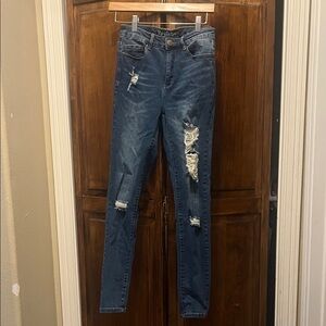 Distressed High Rise Blue Jeans